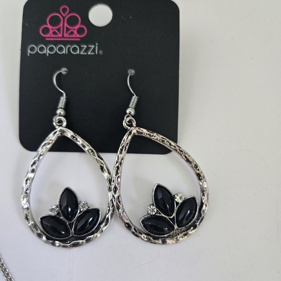 3 NEW Paparazzi jewelry long necklace earrings dangly silver tone festival - Picture 12 of 12